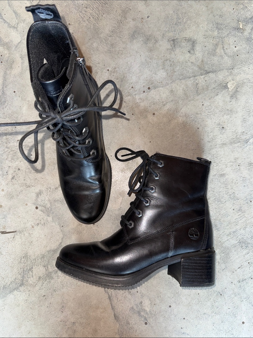 Timberland Black Leather Lace-Up Heeled Ankle Boots